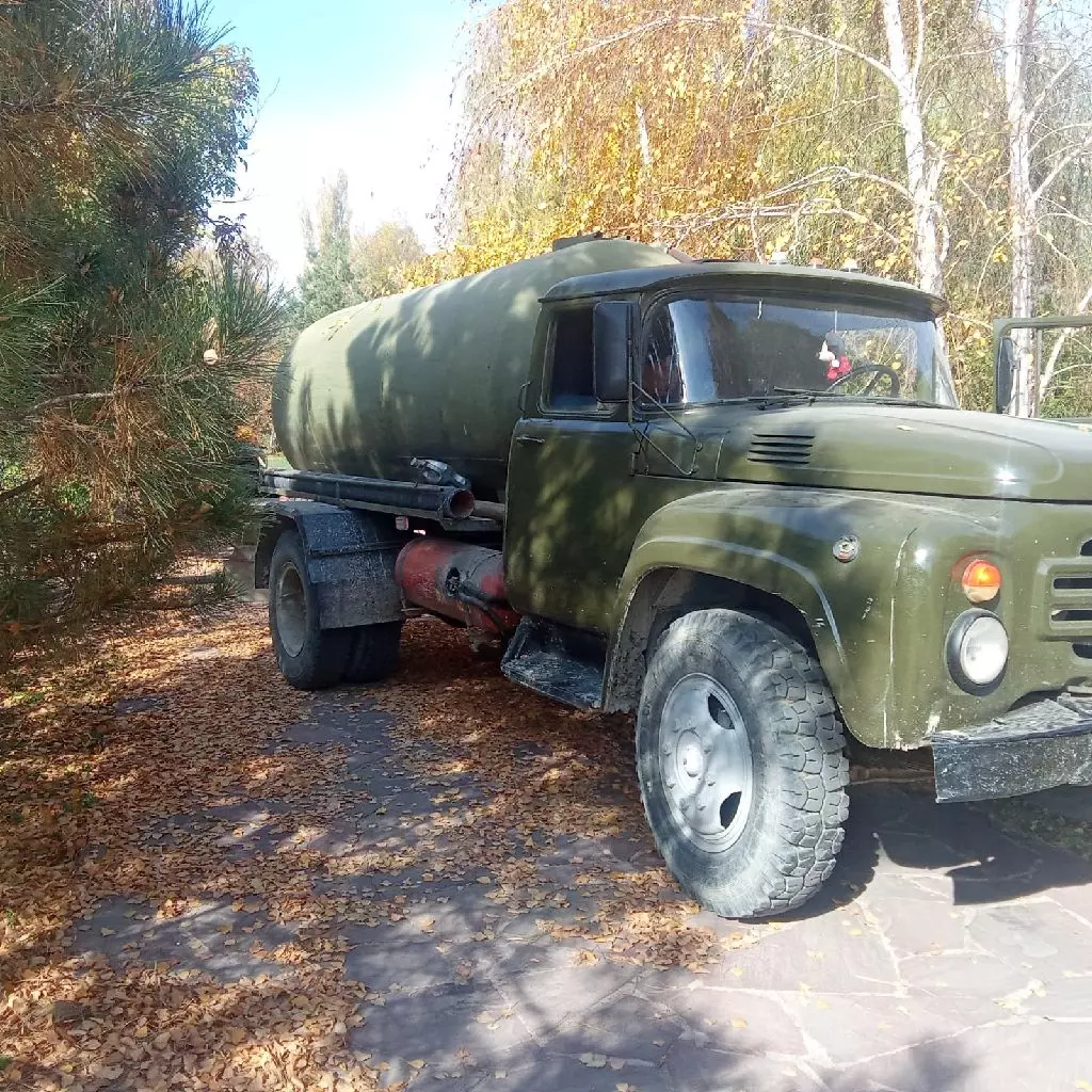 ЗИЛ-4334, Ассенизаторские машины