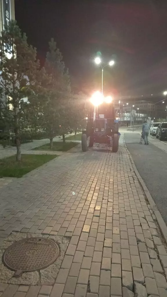 Мини-тракторы,Тракторные прицепы,Тракторы