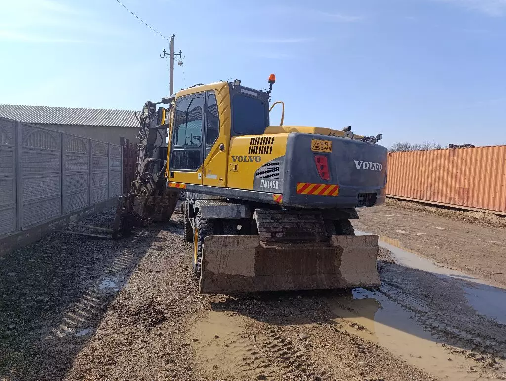 Volvo EW145B