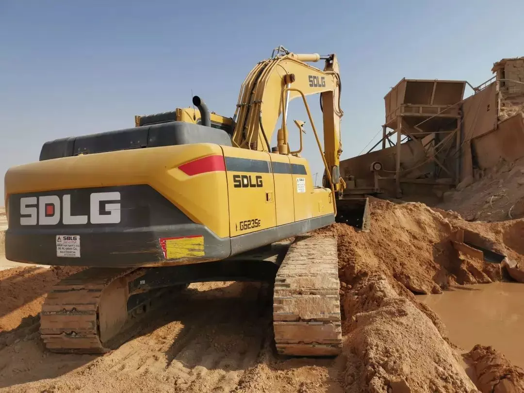 SDLG E775F