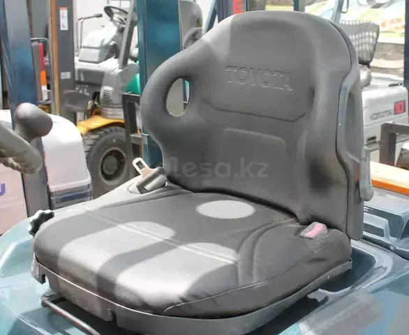 Toyota 02-7FG18