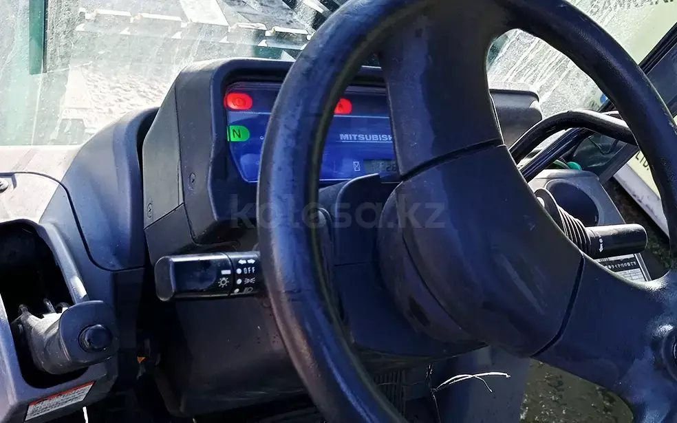 Mitsubishi FGE15T