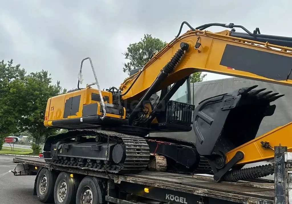 Sany SY215C, Гусеничные экскаваторы