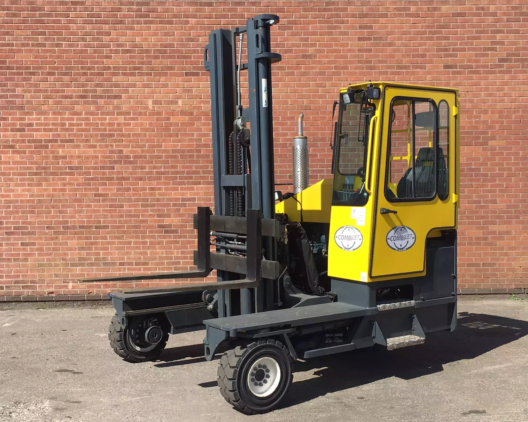 Combilift C5000XL, Вилочные автопогрузчики