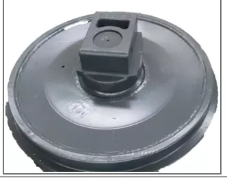 Колесо направляющее HYUNDAI R300LC-9S 81N8-13011