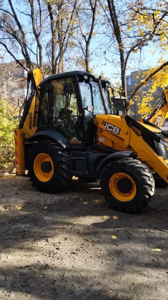 JCB