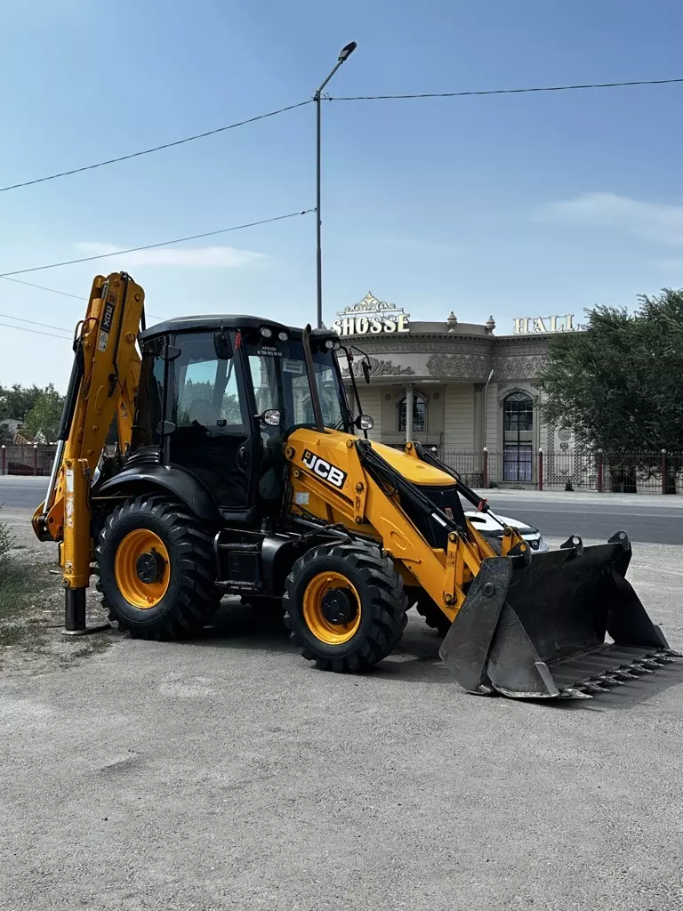JCB