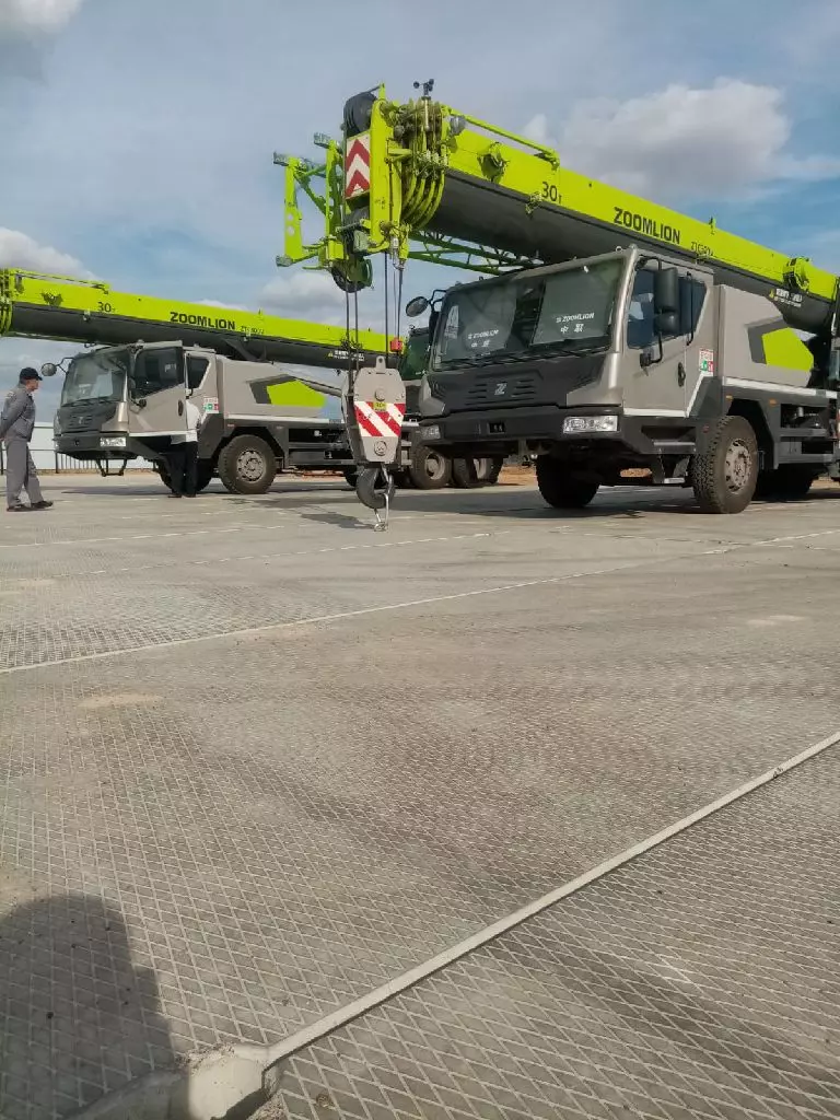 Zoomlion ZTC300V