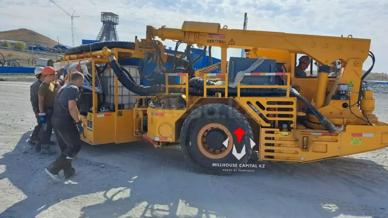 Kaishan XURI UK-12