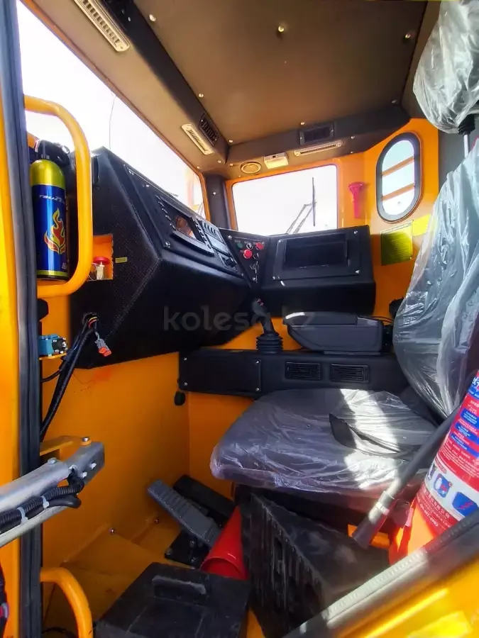 Kama UK-30