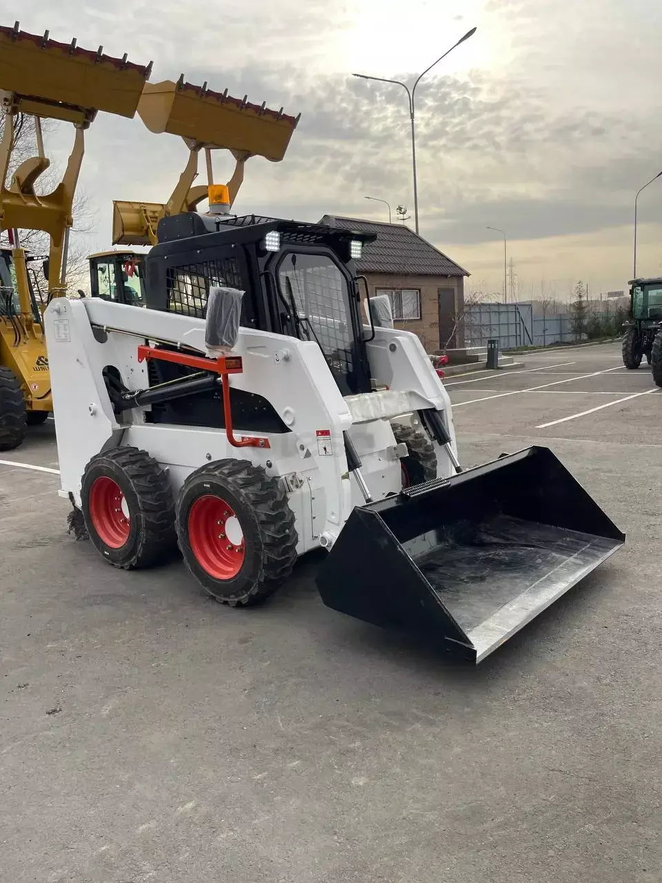 Lonking SAAO SH70