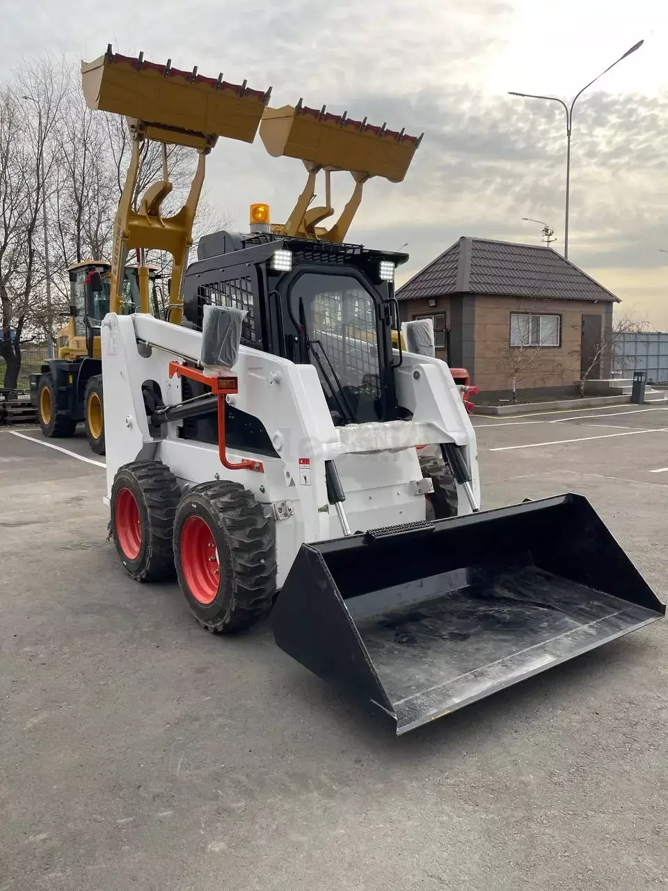 Lonking SAAO SH70