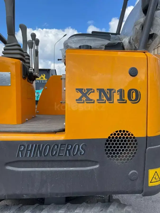 Rhinoceros XN10