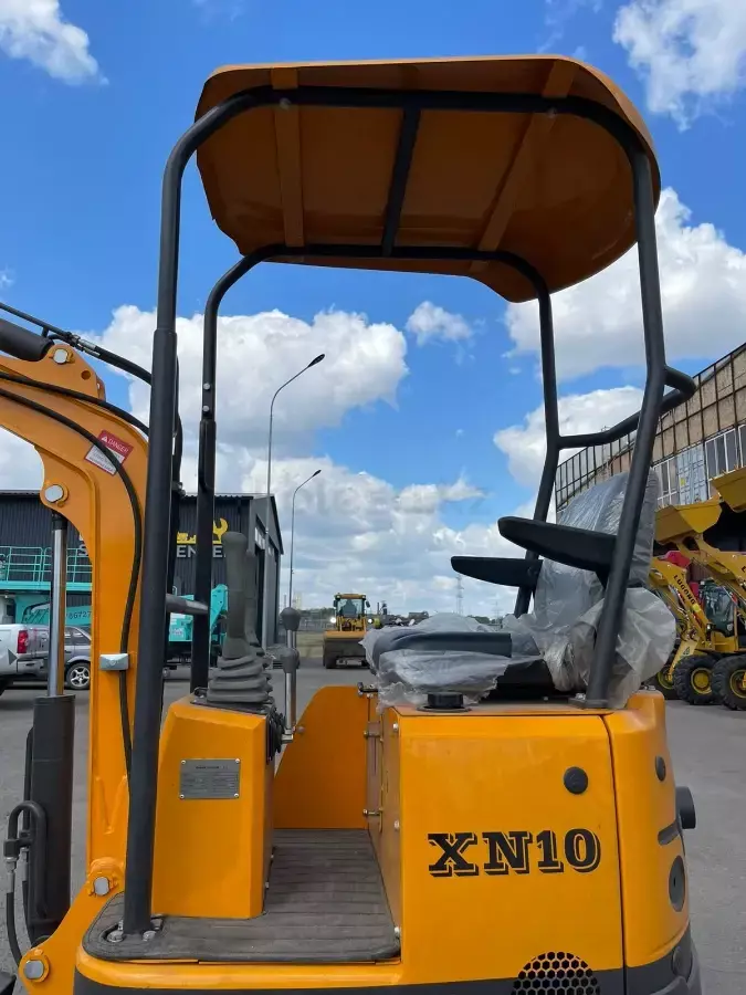 Rhinoceros XN10