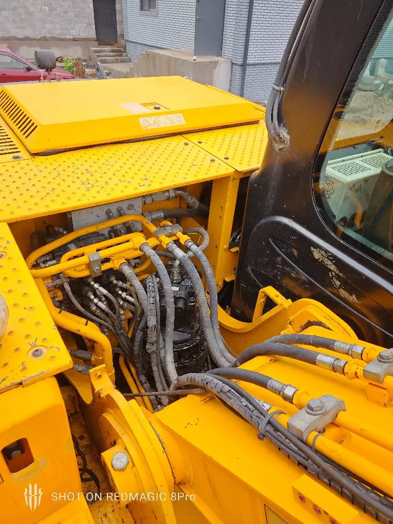 JCB JS 160W, Колесные экскаваторы