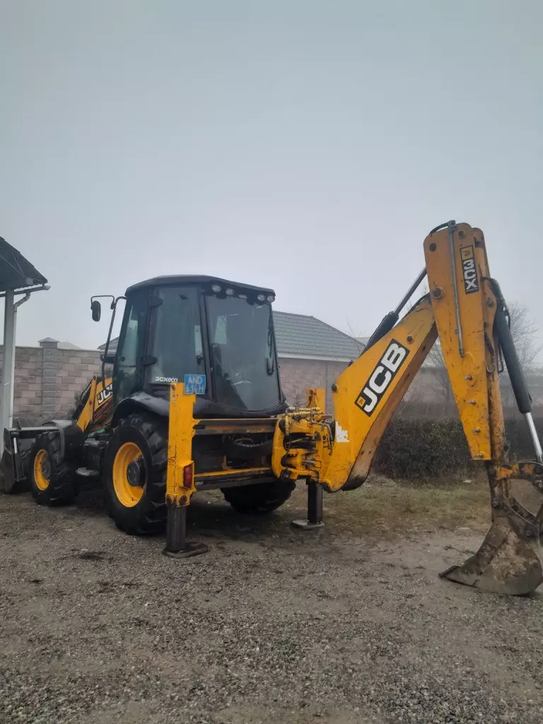 JCB