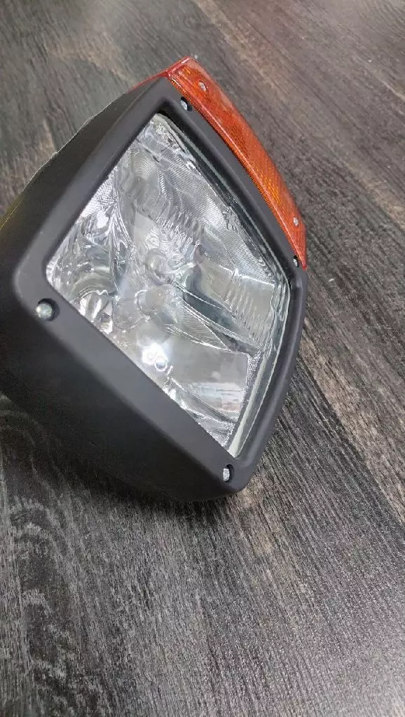 Фара основного света JCB