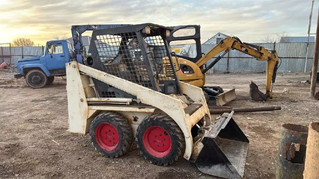 Bobcat B780
