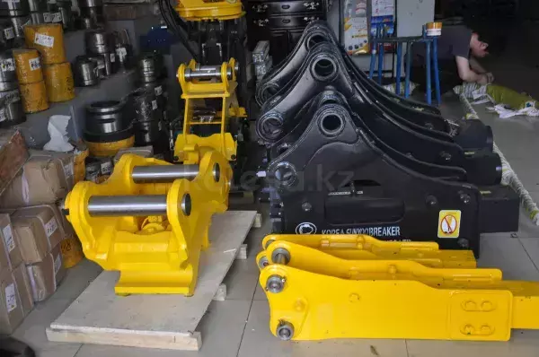 Doosan Гидромолоты ATLAS