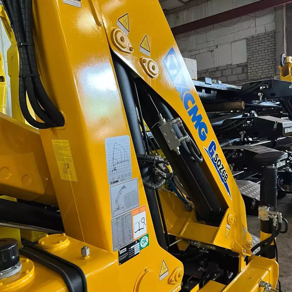 XCMG SQ6.3SK3Q (TOP SEAT)