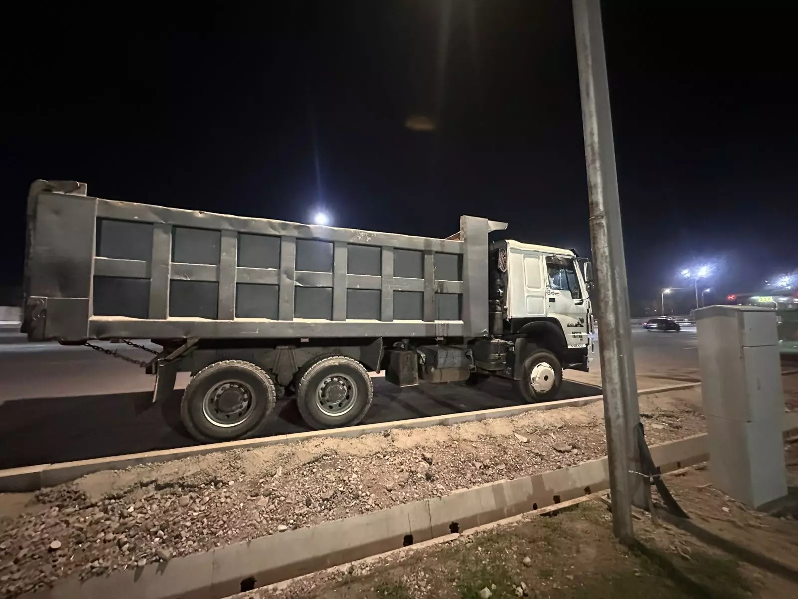 Volvo EC460, Самосвалы