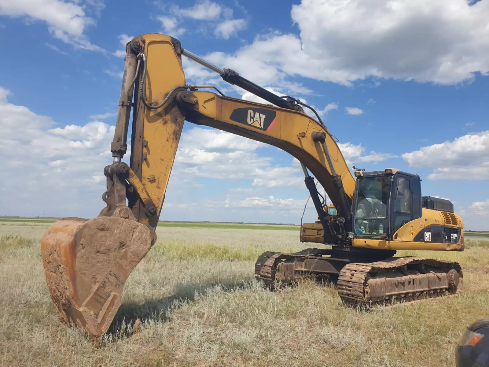 Caterpillar 330D L, Гусеничные экскаваторы