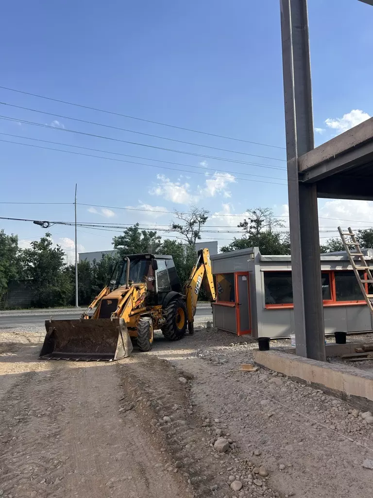 JCB