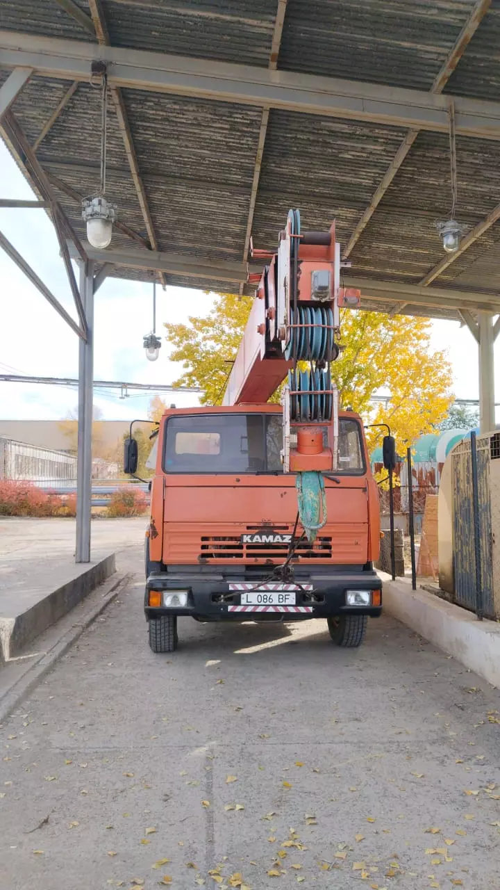 Ульяновец МКТ-25.7, Автокраны