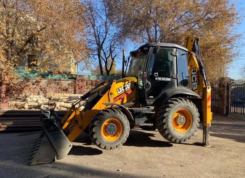 JCB
