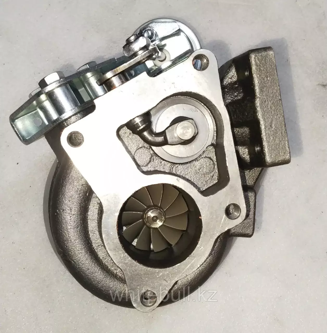 Турбина HE211W 2840684 2840685 4309102, 3767993, 3774186 Cummins ISF 2.8000 Код: HE211W 2840684