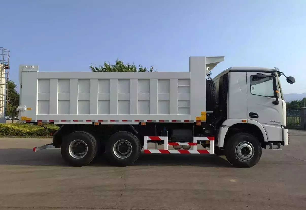 XCMG XGA3251D5WC, Самосвалы