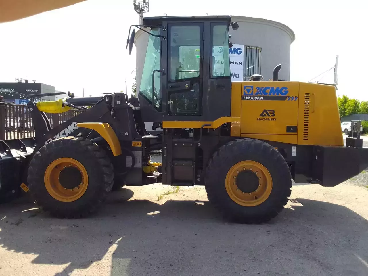 XCMG LW300KN, Фронтальные погрузчики