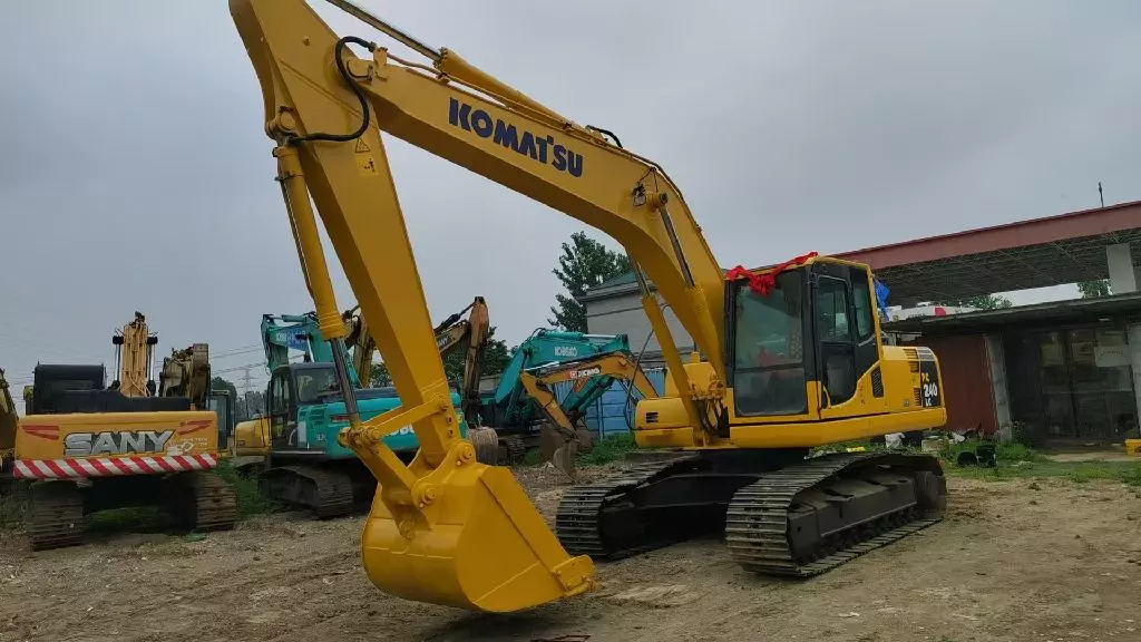 Komatsu PC240LC