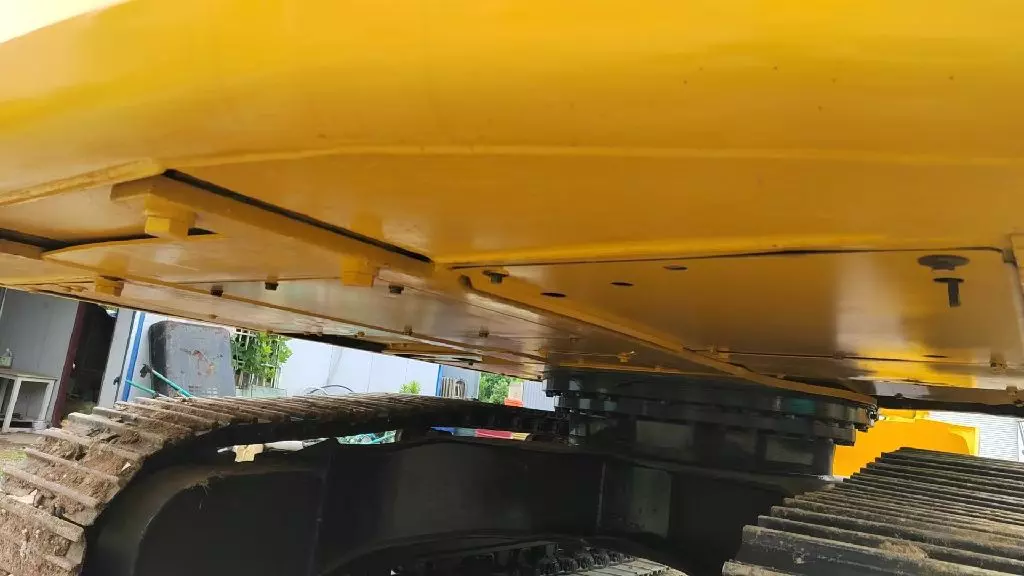 Komatsu PC240LC