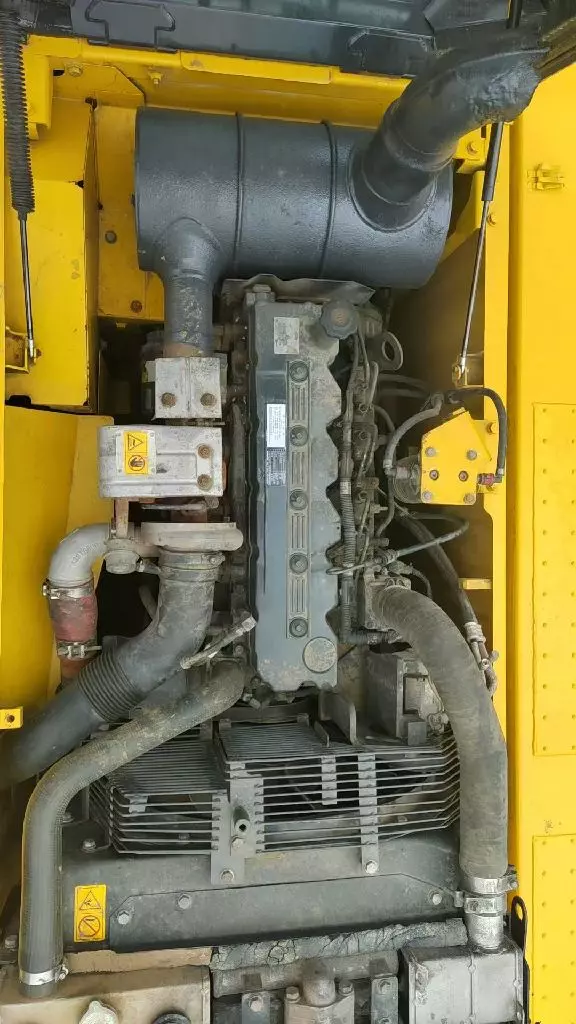 Komatsu PC240LC