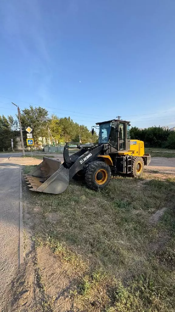 XCMG LW330KZ, Фронтальные погрузчики