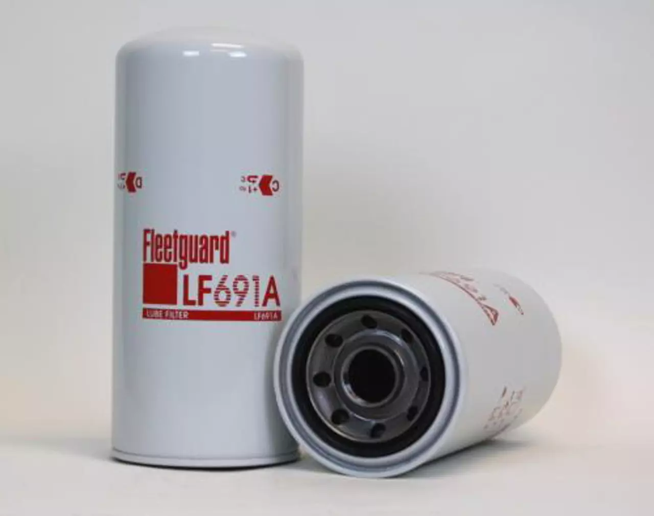 Масляный фильтр Fleetguard LF691A