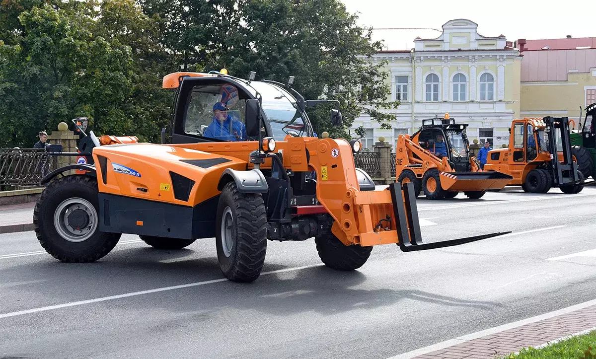 Амкодор T400-70, Телескопические погрузчики