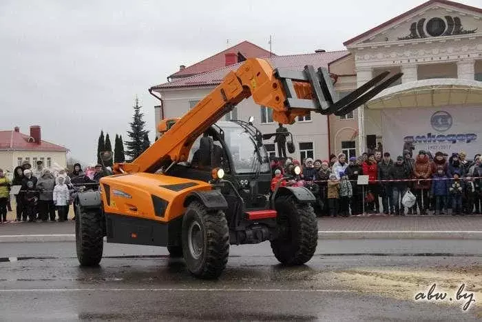 Амкодор T400-70, Телескопические погрузчики