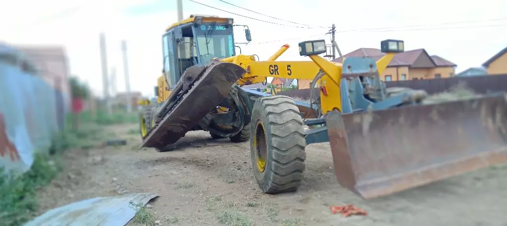 XCMG GR165, Грейдеры