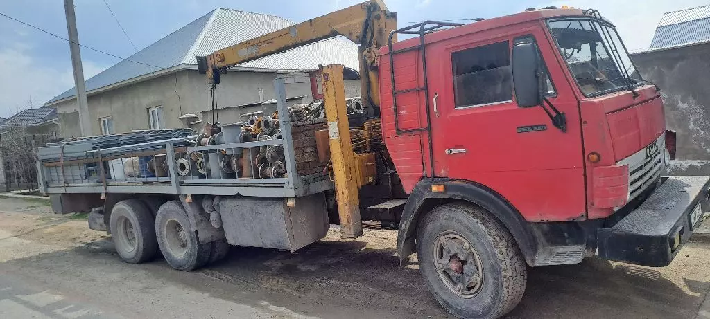 Камаз ВС-28К, Краны-манипуляторы