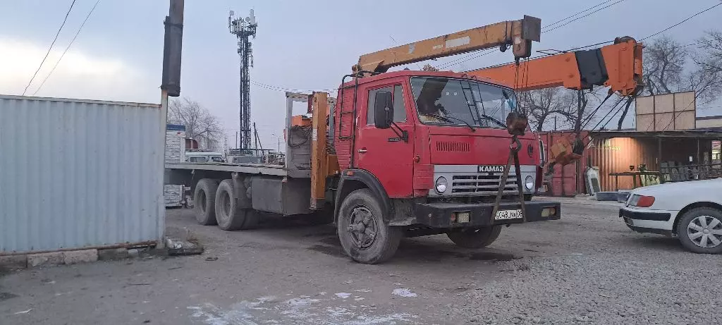Камаз ВС-28К, Краны-манипуляторы