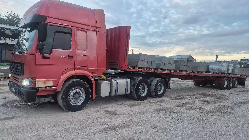 HOWO ZZ3407S3867E, Тралы