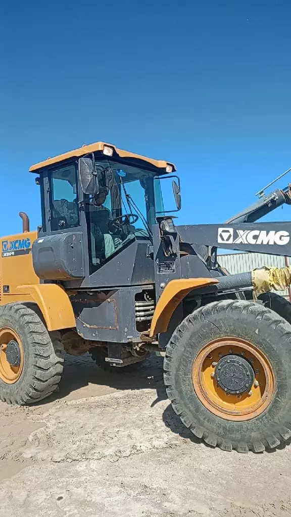 XCMG LW300F, Фронтальные погрузчики