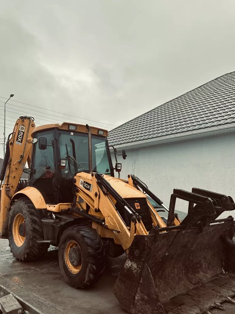 JCB