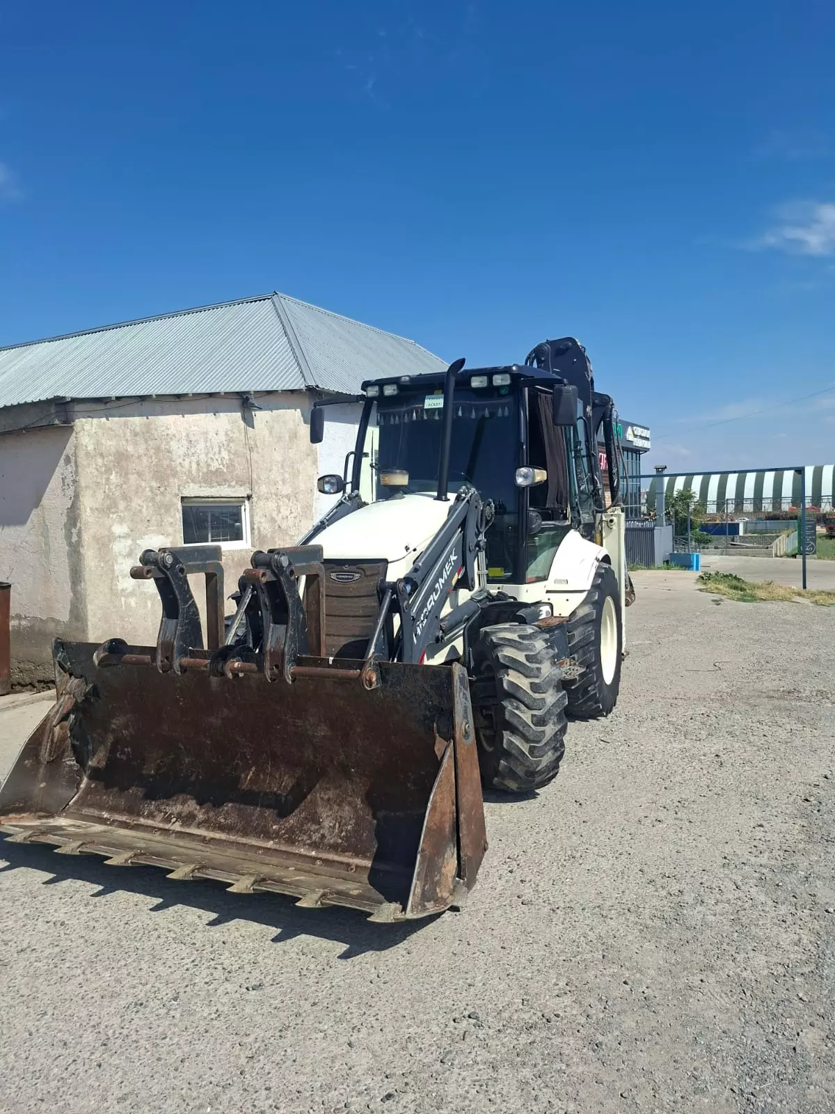 Hidromek HMK 102B, Экскаваторы-погрузчики