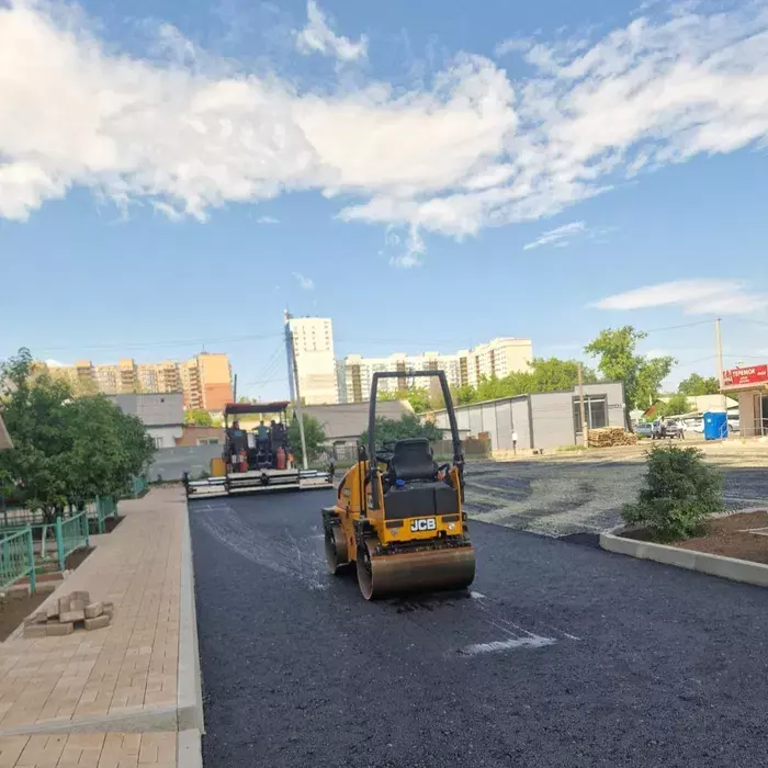 JCB