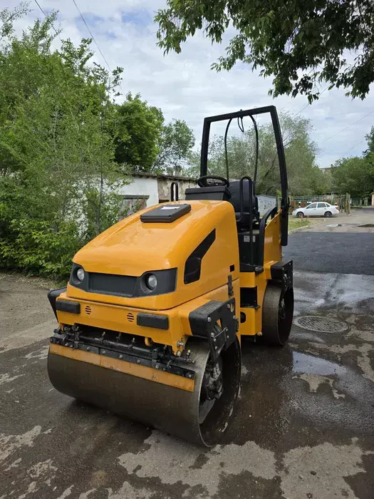 JCB