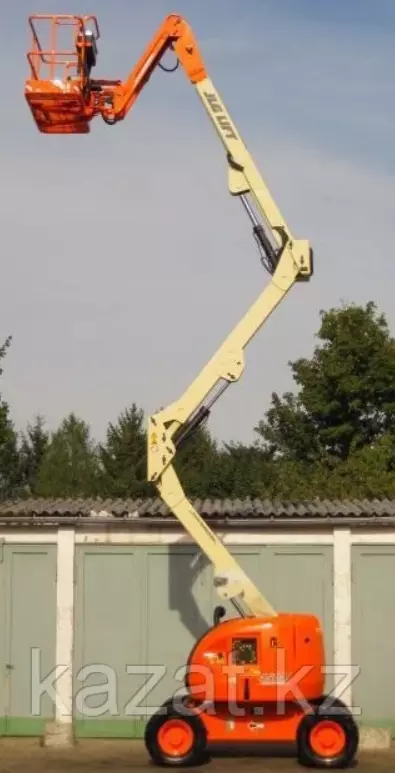 JLG