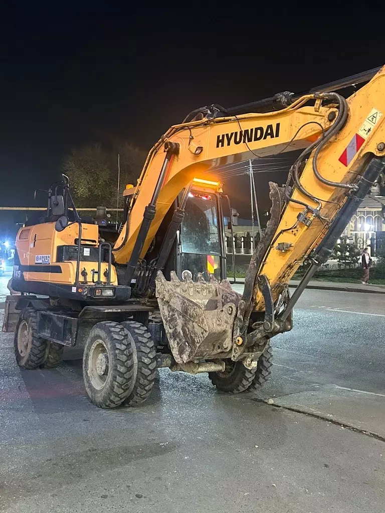 HYUNDAI